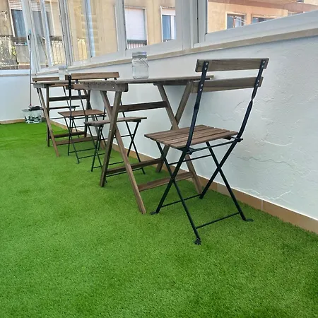 Garden Campo De Ourique Guest House - Hostel Lissabon Buitenkant foto